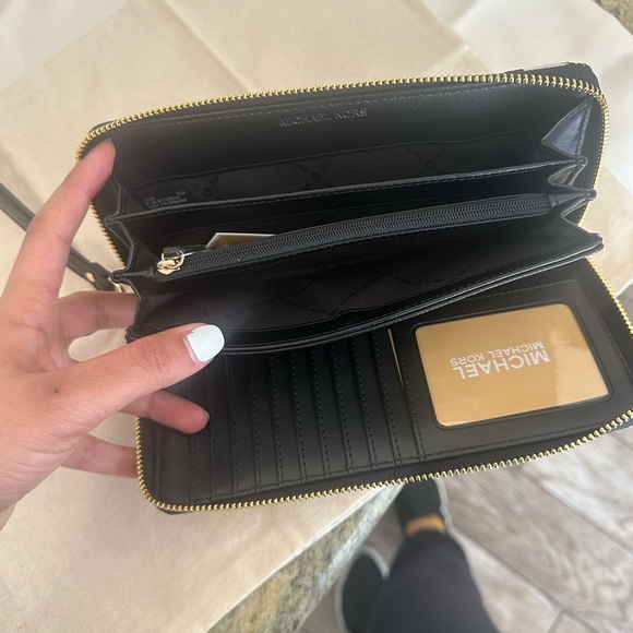 New MICHAEL MICHAEL KORS Large Logo Continental black / ivory - Picture 6 of 8